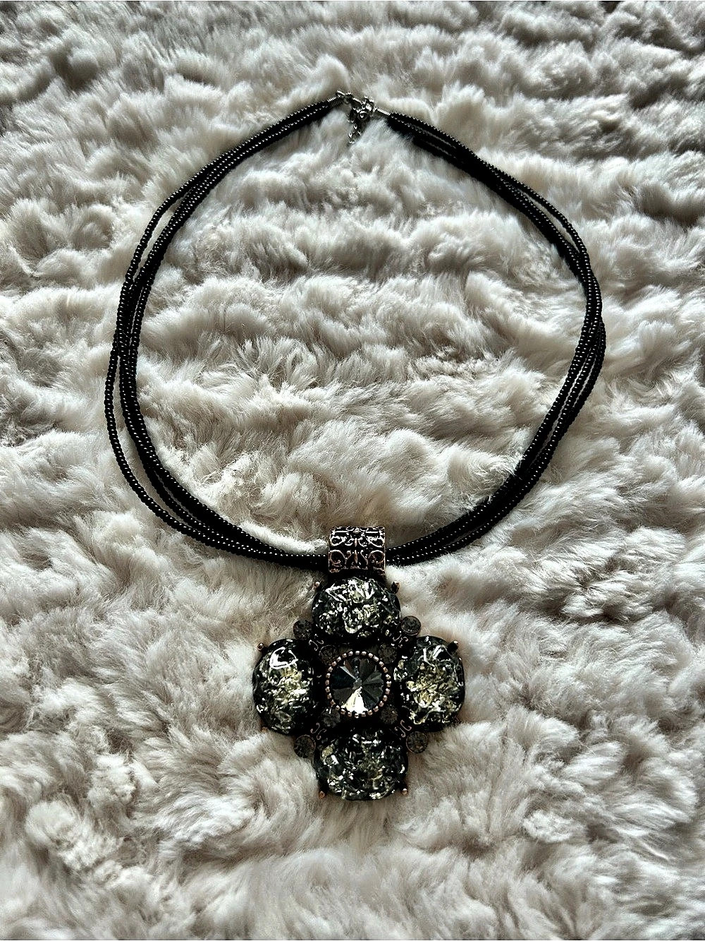 Statement Pendant Necklace in Black & Green